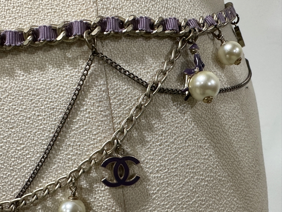 Rare Chanel 'Coco On The Moon' Purple And Gold-Tone Strand Chain Belt [Photo 7]