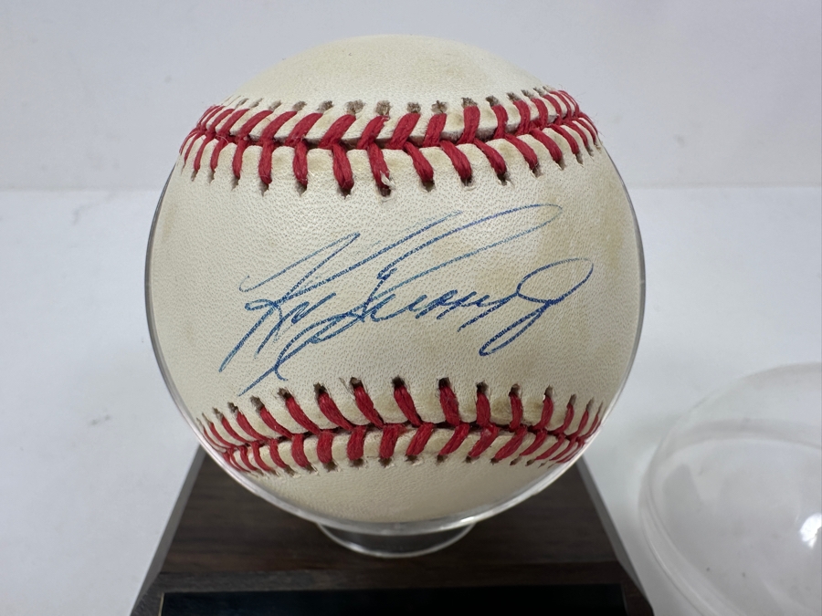 Autographed Ken Griffey, Jr. Baseball [Photo 2]