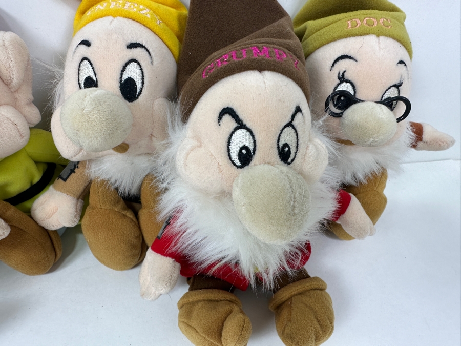 (6) Walt Disney's Snow White And The Seven Dwarfs Plush Toys [Photo 7]