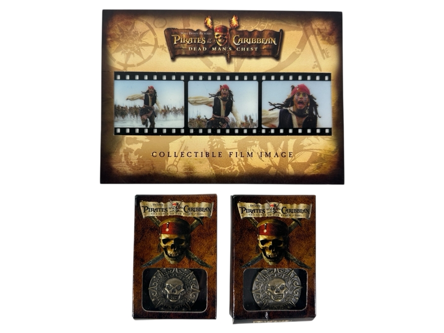 Pirates Of The Caribbean Dead Man's Chest Collectible Film Images And (2) Pirates Of The Caribbean The Curse Of The Black Pearl Keychains