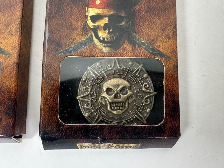 Pirates Of The Caribbean Dead Man's Chest Collectible Film Images And (2) Pirates Of The Caribbean The Curse Of The Black Pearl Keychains [Photo 6]