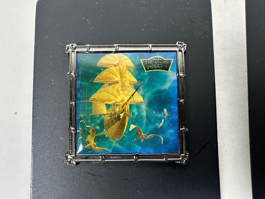 Collection Of (13) Vintage Disney Trading Pins [Photo 11]