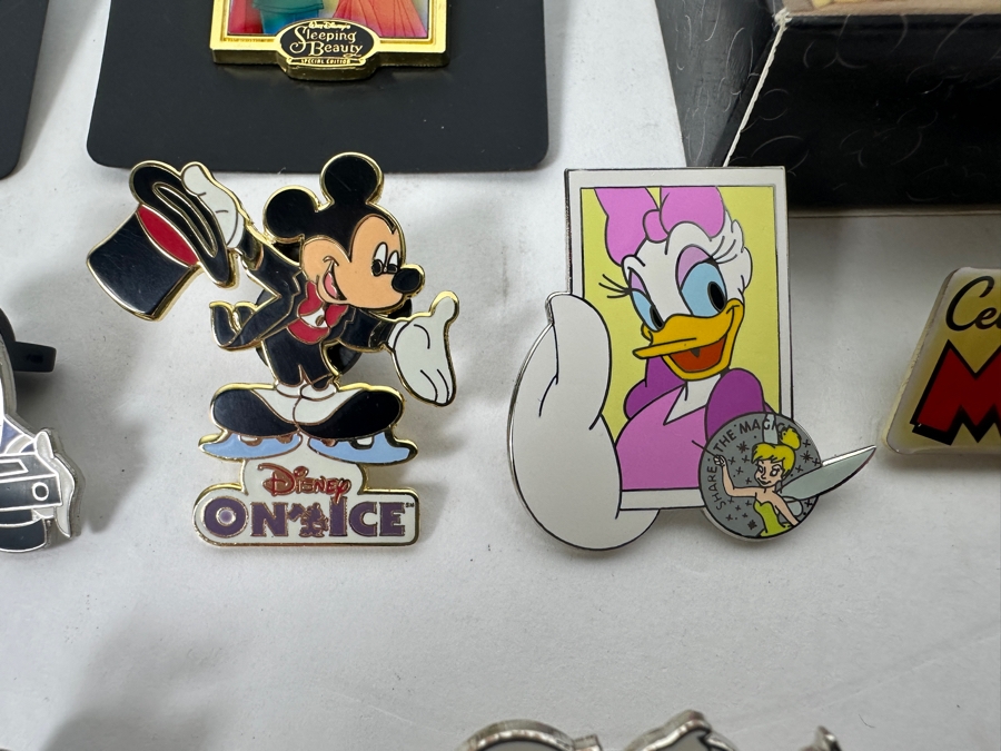 Collection Of (13) Vintage Disney Trading Pins [Photo 3]
