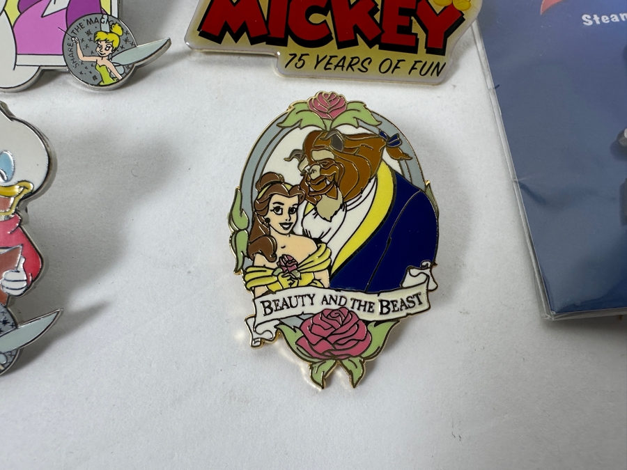 Collection Of (13) Vintage Disney Trading Pins [Photo 5]