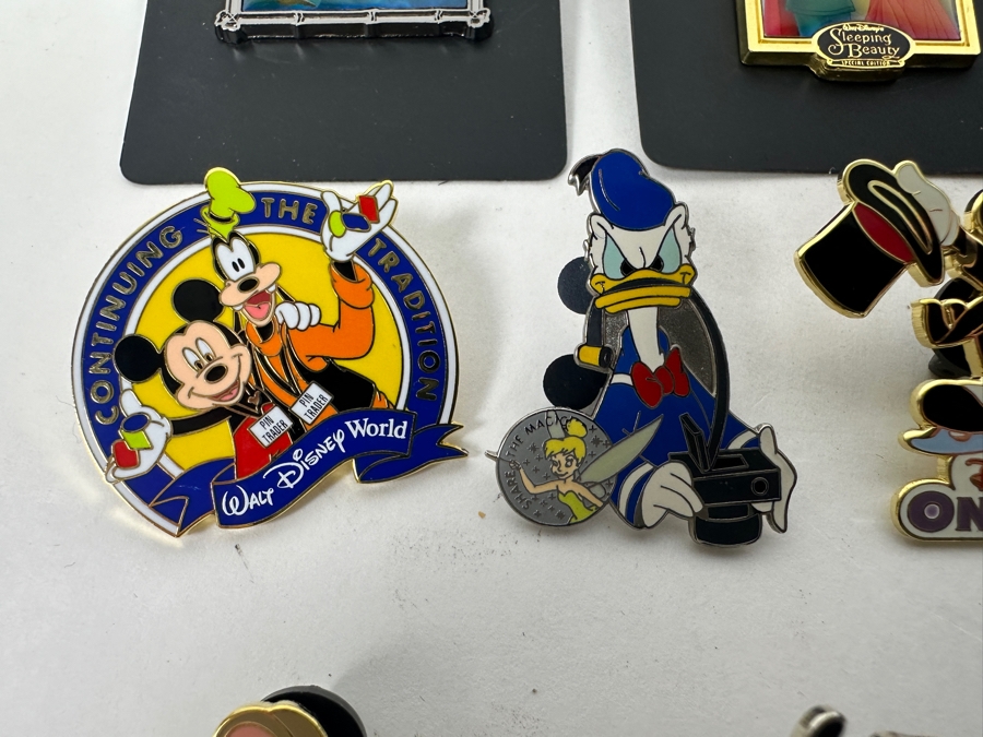 Collection Of (13) Vintage Disney Trading Pins [Photo 2]