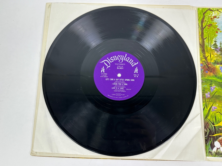 Vintage 1969 Walt Disney's Bambi Disneyland Vinyl Record With Illustrated Book ST 3903 [Photo 15]