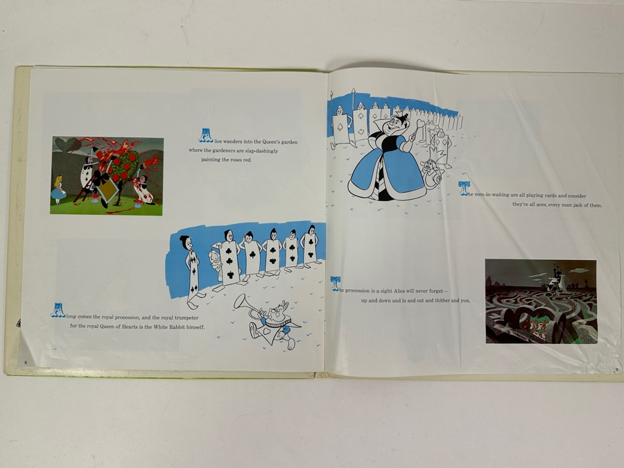 Vintage 1969 Walt Disney's Alice In Wonderland Disneyland Vinyl Record With Illustrated Book ST 3909 [Photo 8]