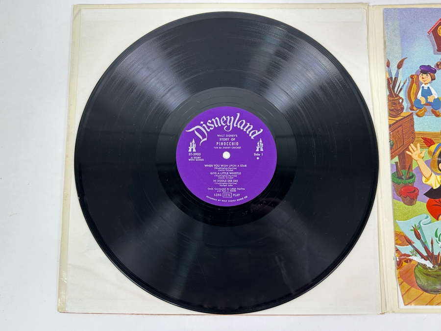 Vintage 1969 Walt Disney's Pinocchio Disneyland Vinyl Record With Illustrated Book ST 3905 [Photo 12]