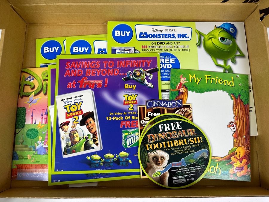 Vintage Movie Promotional Commemorative Lithograph For Walt Disney's The Lion King 2 Simba's Pride 18' X 12' With Original Box [Photo 8]