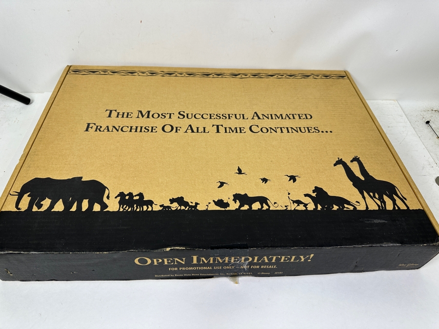 Vintage Movie Promotional Commemorative Lithograph For Walt Disney's The Lion King 2 Simba's Pride 18' X 12' With Original Box [Photo 5]