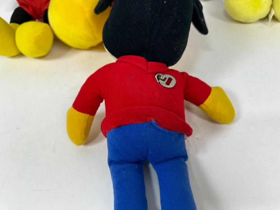 (4) Walt Disney Mickey Mouse Plush Toys [Photo 6]
