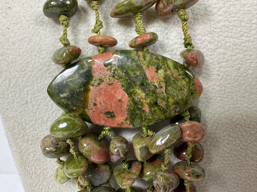 18' Statement Necklace Featuring Unakite Beads And Pendants [Photo 3]