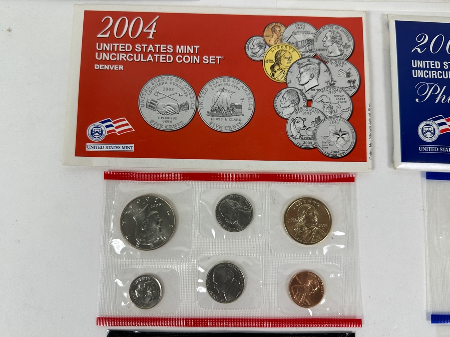 (5) United States Mint Uncirculated Coin Sets: 2003 P, 2004 D, 2005 P, 2006 D & 2006 P [Photo 8]