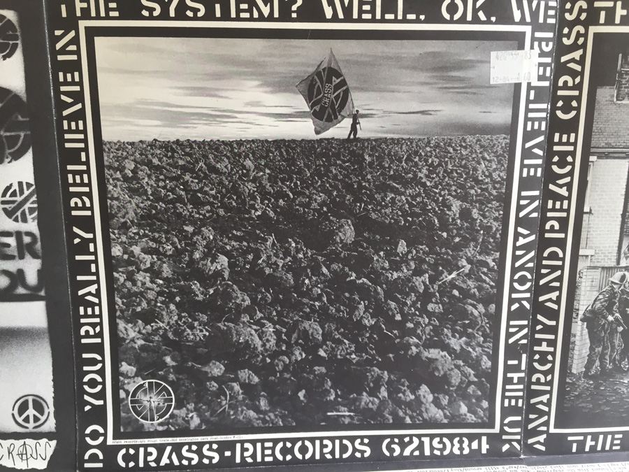Crass ‎- The Feeding Of The Five Thousand - Crass Records ‎- 621984 [Photo 8]