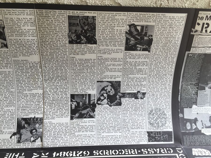 Crass ‎- The Feeding Of The Five Thousand - Crass Records ‎- 621984 [Photo 11]