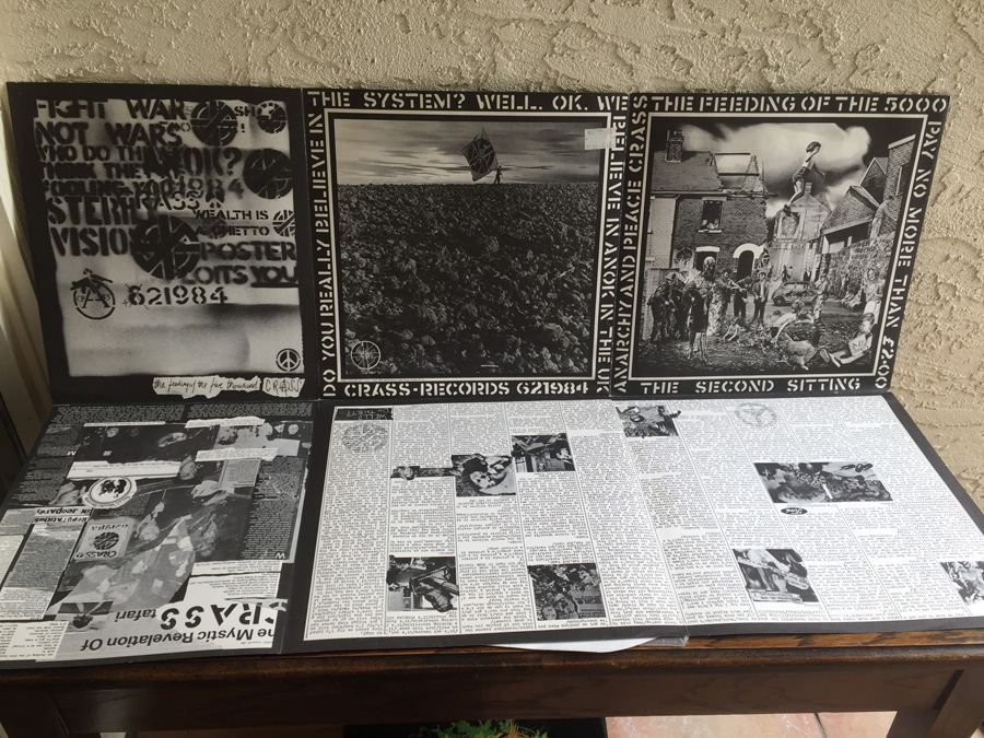 Crass ‎- The Feeding Of The Five Thousand - Crass Records ‎- 621984 [Photo 6]