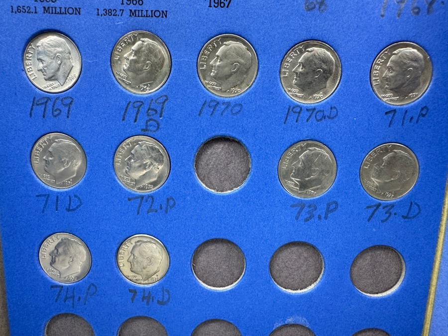 (64) Roosevelt Dime Collection: (48) Silver Dimes Starting From 1946-1964 Plus (16) Clad Coinage Dimes Starting From 1965-1974 [Photo 8]
