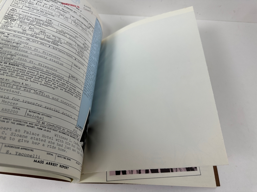 (1) Vintage 1980 Blues Brothers: Private Movie Softcover First Edition Book By Judith Jacklin & Tino Insana - Backstory Of Jolie Jake Blues And His Brother Elwood, Negative Of Blues Brothers T-Shirt And (36) Vintage Blues Brothers Buttons [Photo 14]