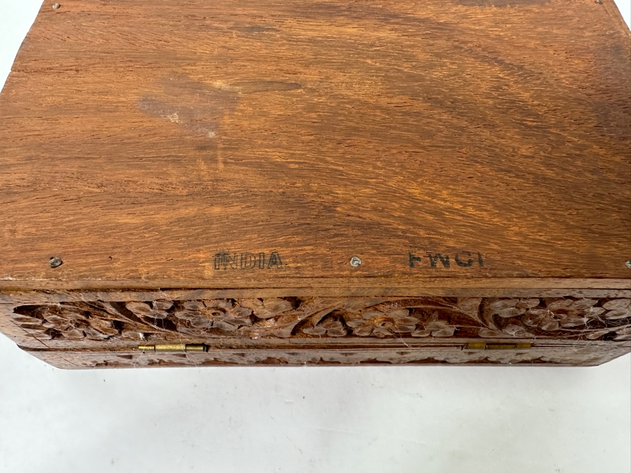 Hand Carved Wooden Indian Box With Inlaid Bone 7W X 5D X 2.75H [Photo 6]