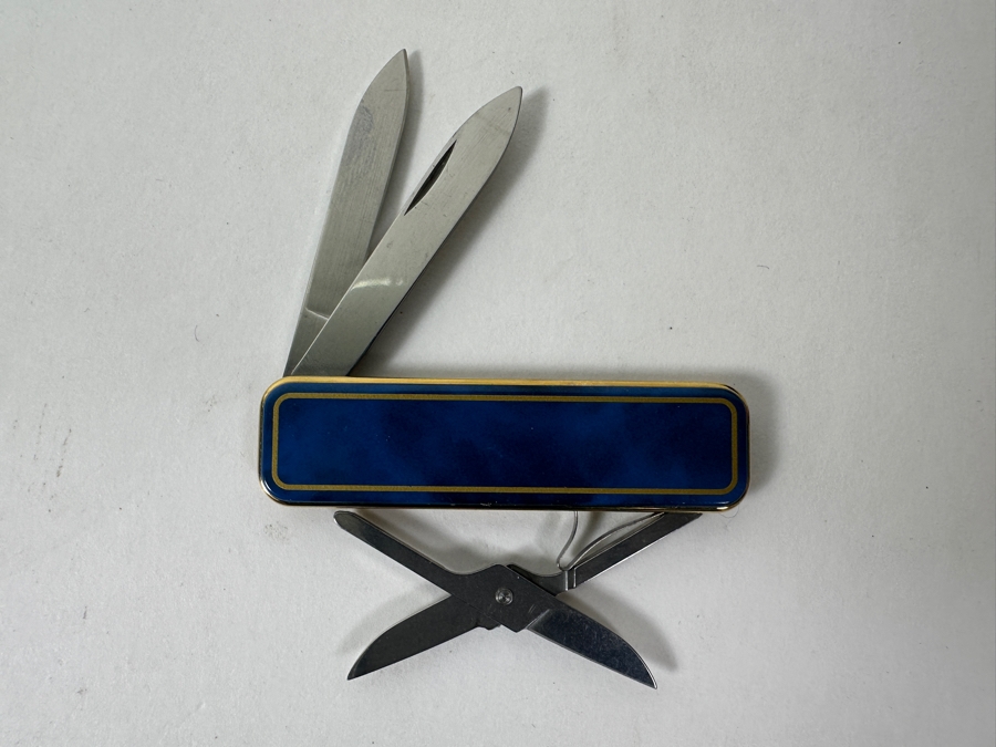 Victorinox Classic Deluxe De Luxe Swiss Army Knife Retired Luxury Version Of The Standard Classic Model With 18k Gold Plated Scales - Blue Color 2.25'L Retails $150 [Photo 5]