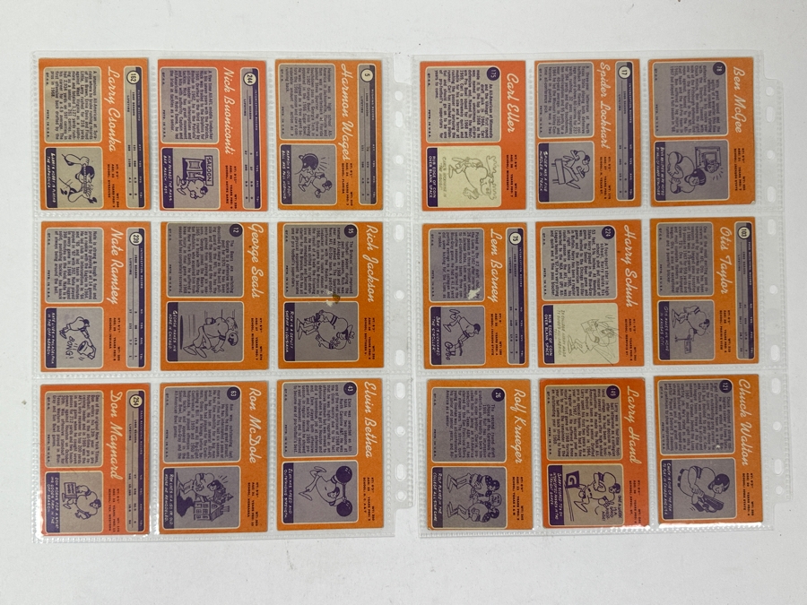 (18) Vintage 1969 Topps Football Cards [Photo 9]