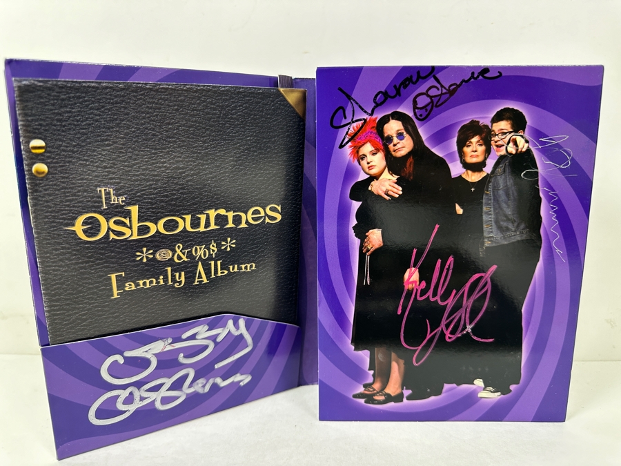 Fully Autographed The Osbournes - The First Season Dvd Set Signed By Ozzy Osbourne As Well As Sharon Osbourne, Kelly Osbourne And Jack Osbourne Autographed In Person By Former Disney Employee - Estimate $2,000-$3,000 [Photo 11]