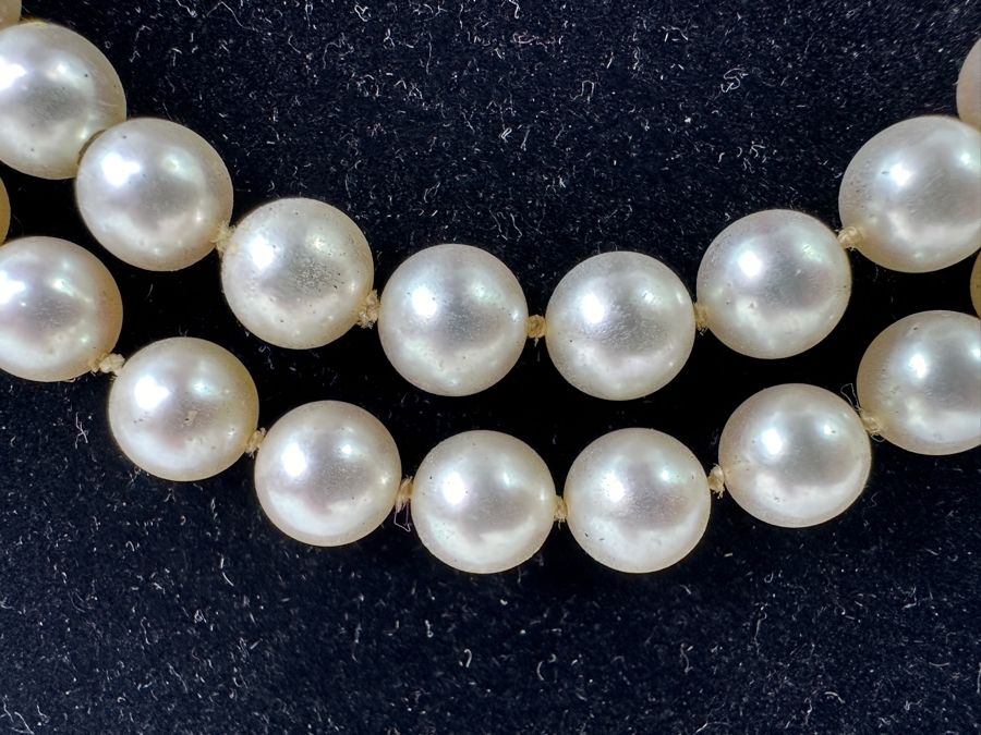 35' Single Strand Pearl Necklace [Photo 2]