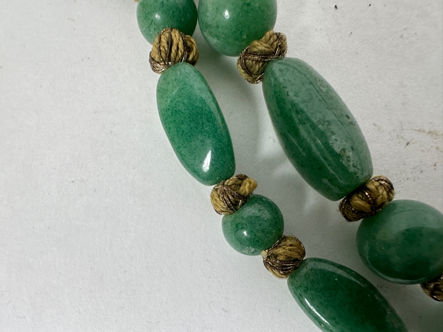 Wonderful Vintage Chinese Green Jade 50' Necklace [Photo 8]