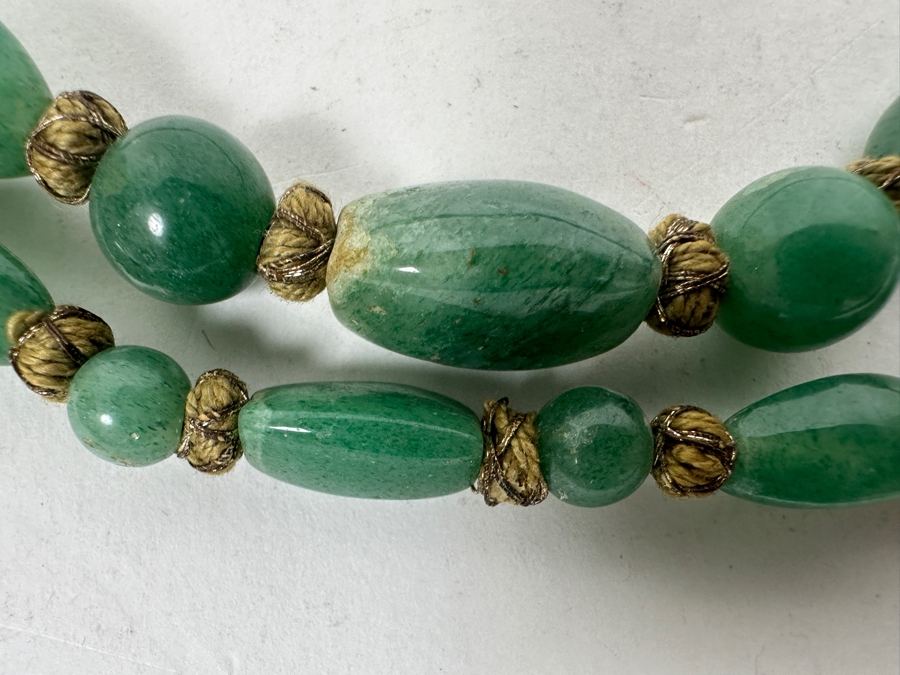 Wonderful Vintage Chinese Green Jade 50' Necklace [Photo 7]
