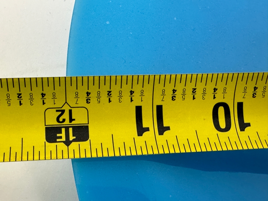 Vintage Chinese Green Glass 9'W Bowl And Vintage Chinese Blue Glass 12' Dish Both Marked China [Photo 8]