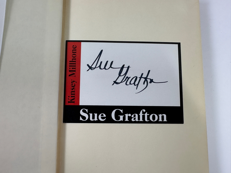 (6) First Edition Hardcover Books By Sue Grafton - Two Books Are Hand Signed By Sue Grafton [Photo 8]