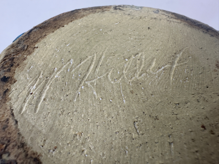 Vintage Art Pottery Vase Signed Underneath 9W X 9H [Photo 12]