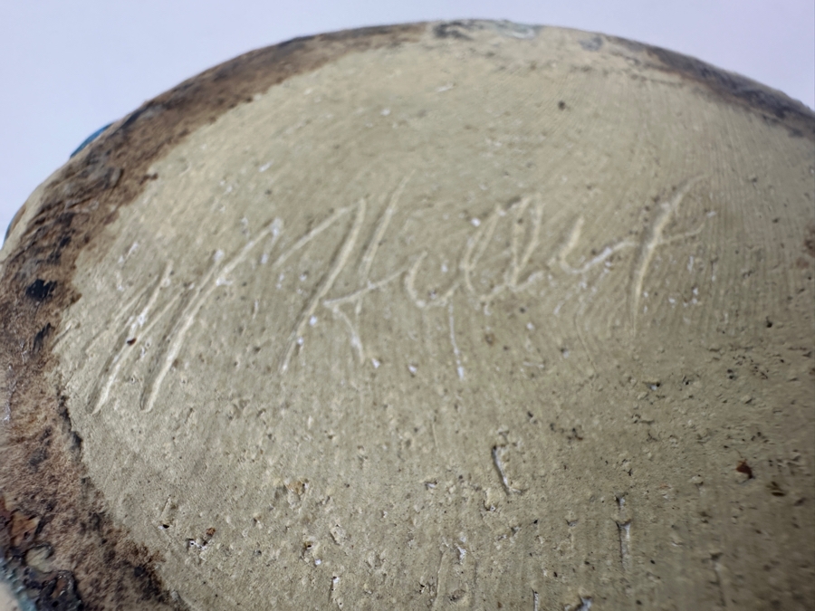 Vintage Art Pottery Vase Signed Underneath 9W X 9H [Photo 10]