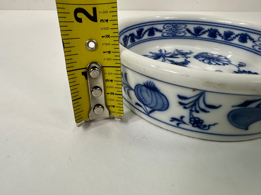 Meissen Germany Blue Onion Hand Painted Porcelain Dish/Bowl 4.75'W x 1.25'H [Photo 12]
