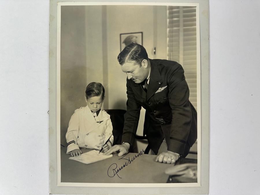 Historic Aviator Roscoe Turner Vintage Signed 8x10 Photograph [Photo 3]