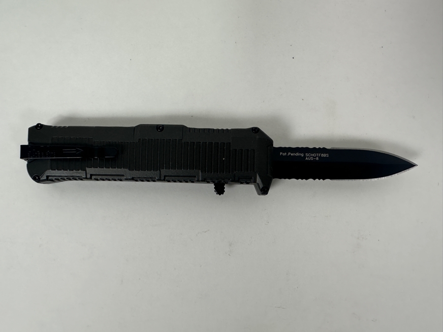 Schrade SCHOTF8BS Extreme Survival Viper OTF Assisted Double Edge Spear Point Blade with Aluminum Handle (Black, 3.3-Inch) [Photo 7]