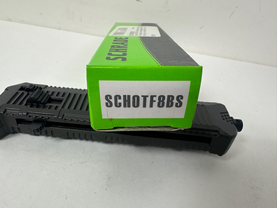 Schrade SCHOTF8BS Extreme Survival Viper OTF Assisted Double Edge Spear Point Blade with Aluminum Handle (Black, 3.3-Inch) [Photo 6]