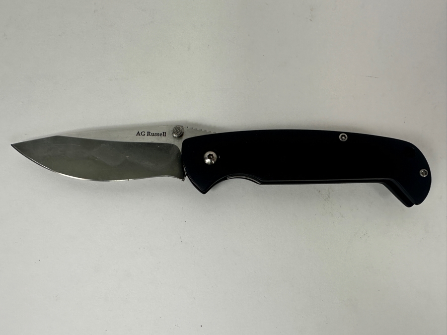 A.G. Russell Folding Knife with Lockback Mechanism 7'L [Photo 6]