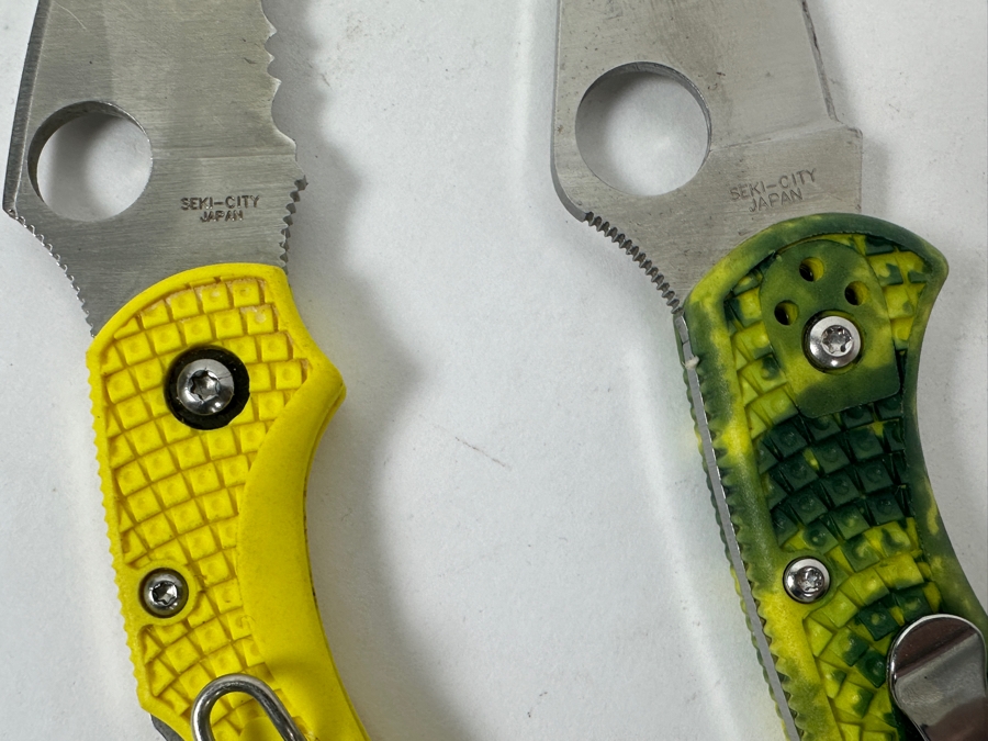 Pair Of Spyderco Folding Pocket Knives: CPM S30V And H-1 [Photo 6]