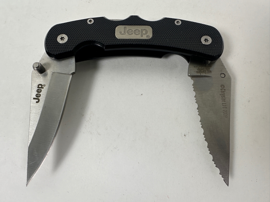 Jeep-Branded Folding Pocket Knife With Dual Blades, One Plain Edge, One Serrated Edge [Photo 2]