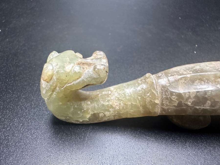 Vintage Chinese Carved Jade Belt Hook 3.5'L [Photo 2]