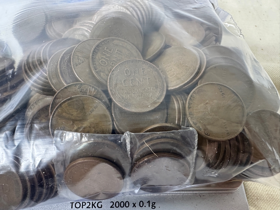 Vintage Wheat Pennies Cents Of Various Years (Unchecked) 904.2g With Vintage Crocker-Citizens National Bank Los Angeles Money Bag [Photo 3]