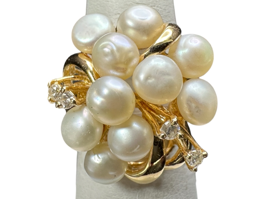 14k Gold Diamond / Pearl Ring Set With (4) 1.5mm Round Brilliant Diamonds Est. .10cttw And (10) 5mm Potato Pearls Size 5.5 7.2g Retails $2,600