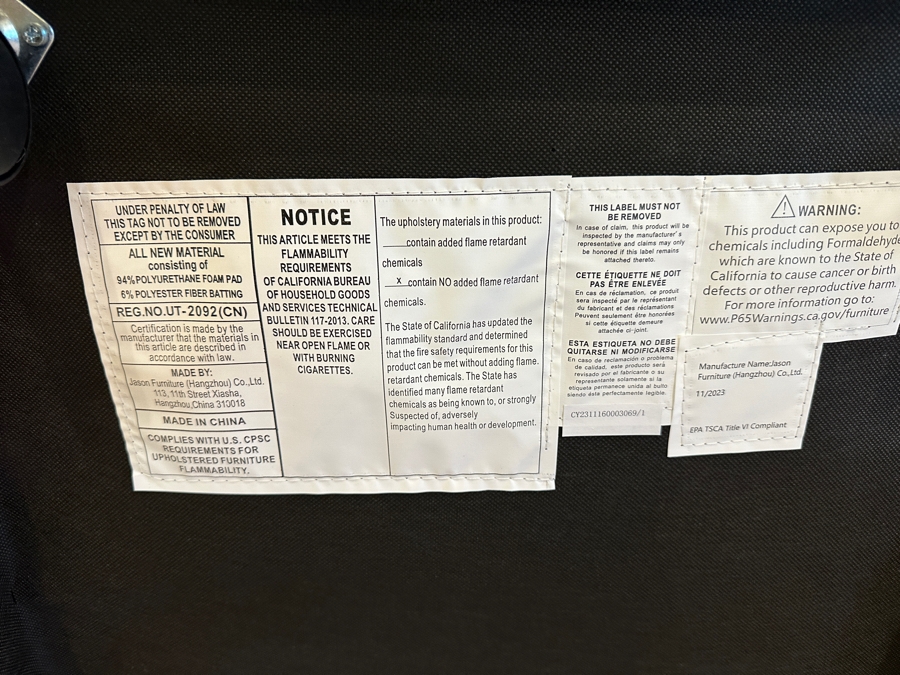 Pottery Barn Modern Farmhouse Round Pedestal Extendable Dining Table (60'-78') With Four Jason Furniture Upholstered Dining Chairs On Casters [Photo 16]