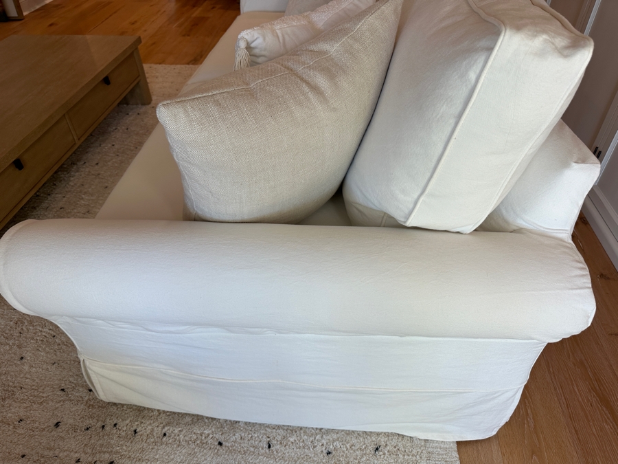 Pottery Barn Slipcovered Sofa 94'W X 40'D X 40'H With Five Throw Pillows [Photo 6]