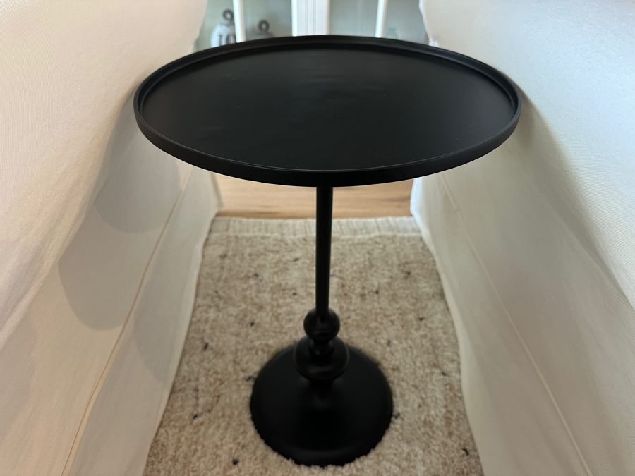 Black Metal Pedestal Side Table 15W X 22H [Photo 2]
