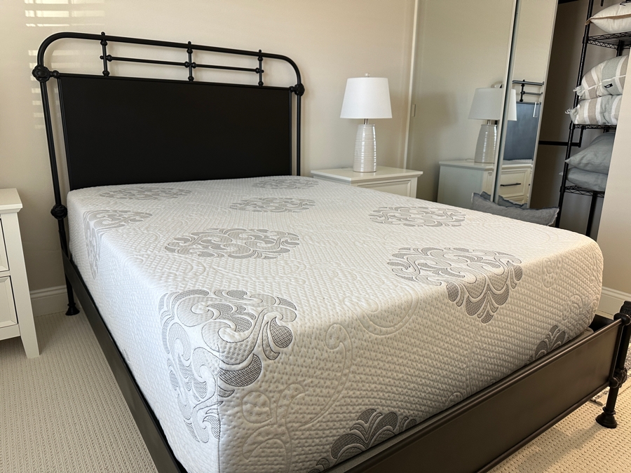 Restoration Hardware Black Metal Full Size Bed With Mattress - Bed Measures 57'W X 78'L X 54'H [Photo 3]