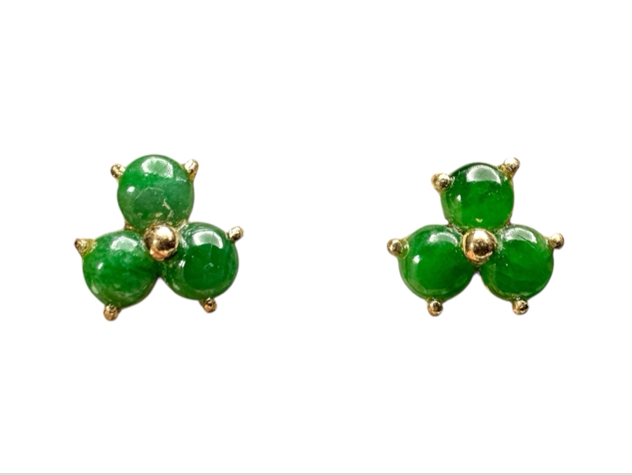 Just Added - 14k Gold Earrings With Green Cabochon Stones .90g Retails $200
