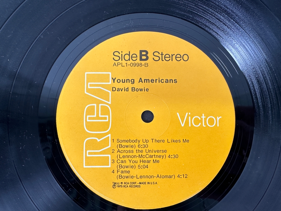 David Bowie - Young Americans RCA APL1-0998 1975 Vinyl Record [Photo 6]
