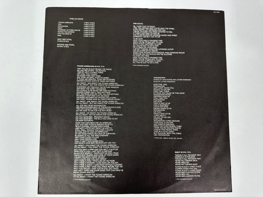 David Bowie - Young Americans RCA APL1-0998 1975 Vinyl Record [Photo 7]